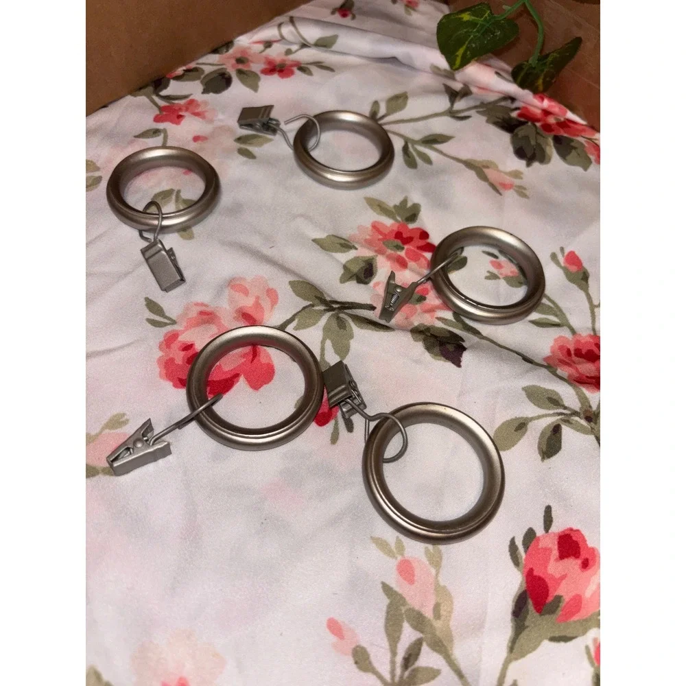 Set of 20 Metal Curtain Clip Rings Brushed Champagne Gold Ribbed and Slim Style